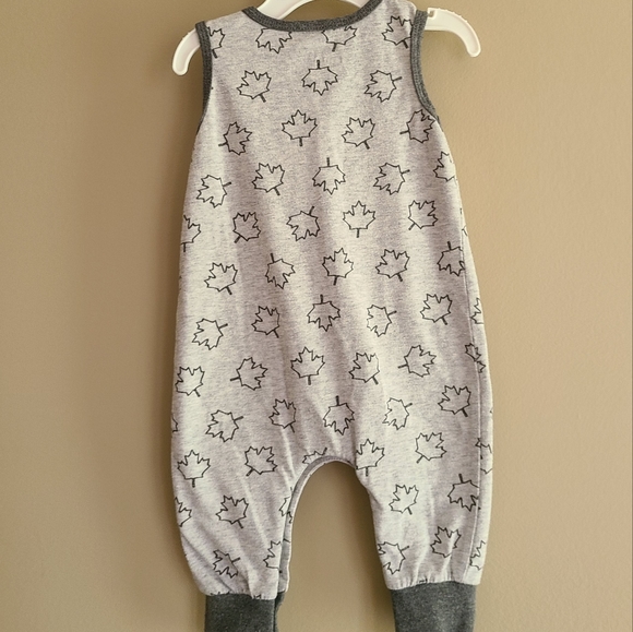 Grey maple leaf print sleeveless footless romper - Picture 2 of 5